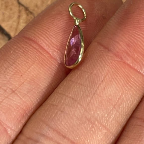 1.3CT Natural Vibrant Pink Tourmaline Pear 14K Yellow Gold Pendant 14x7mm - Picture 5 of 5